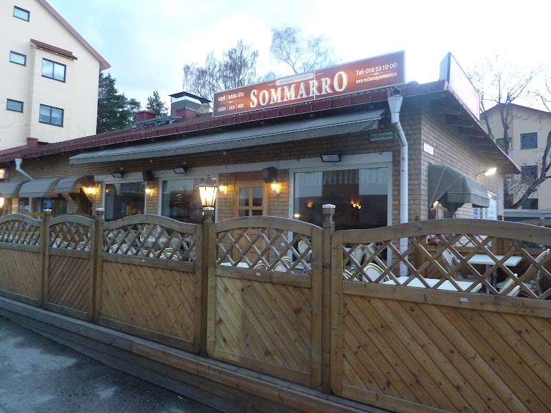 Sommarro Restaurant & Pizzeria