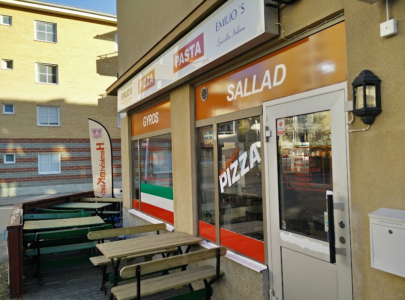 Nya Emilios Pizzeria