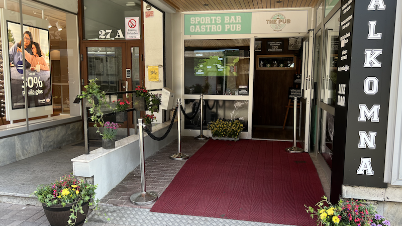 The Pub 27